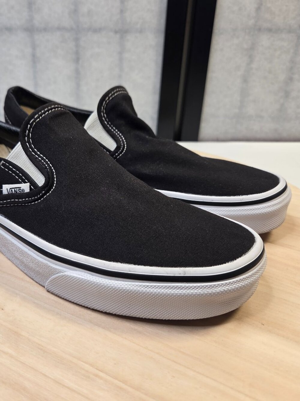 Vans Black & White Classic Slip on Skate Shoes Sneakers US Men 7.5 / Women 9 - Picture 3 of 12